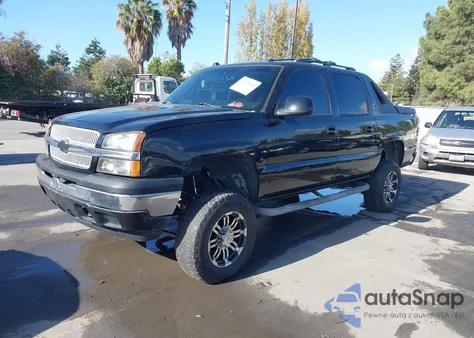 2005 Chevrolet Avalanche 1500 Z66 из США, поврежденный, VIN 3GNEC12Z65G274876